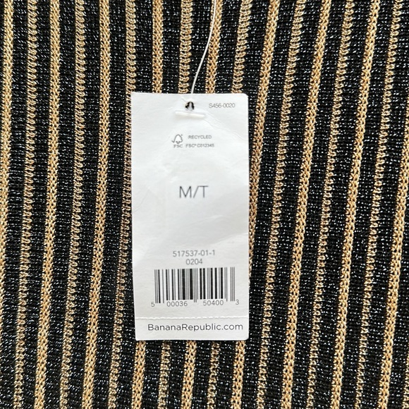 Gorgeous, NEW with TAGS Banana Republic gold & navy pleated dress. - Picture 6 of 6